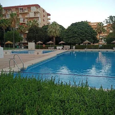 Sweet Benalmadena, Estudio Con Vistas Al Mar Y Excelente Conexion Wifi, No Fumadores, Con Piscinas, Sea Views, With Swimming Pools, Completely Renovated, Ideal For Older People, Bright With Morning Sun, No Smoking