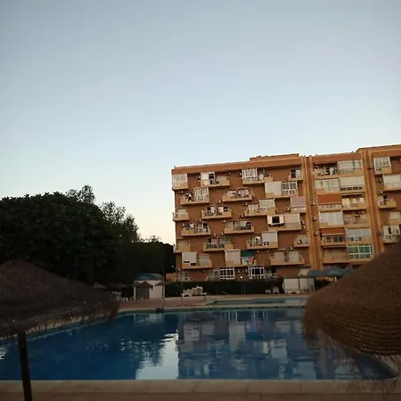 Appartement Sweet Benalmadena, Estudio Con Vistas Al Mar Y Excelente Conexion Wifi, No Fumadores, Con Piscinas, Sea Views, With Swimming Pools, Completely Renovated, Ideal For Older People, Bright With Morning Sun, No Smoking Benalmádena