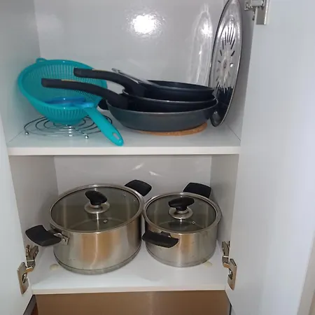 Sweet Benalmadena, Estudio Con Vistas Al Mar Y Excelente Conexion Wifi, No Fumadores, Con Piscinas, Sea Views, With Swimming Pools, Completely Renovated, Ideal For Older People, Bright With Morning Sun, No Smoking Benalmádena