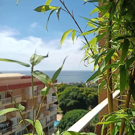 Apartment Sweet Benalmadena: Seaside With Pools And Wi-fi Benalmadena
