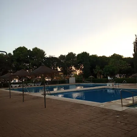 Apartment Sweet Benalmadena: Seaside With Pools And Wi-fi