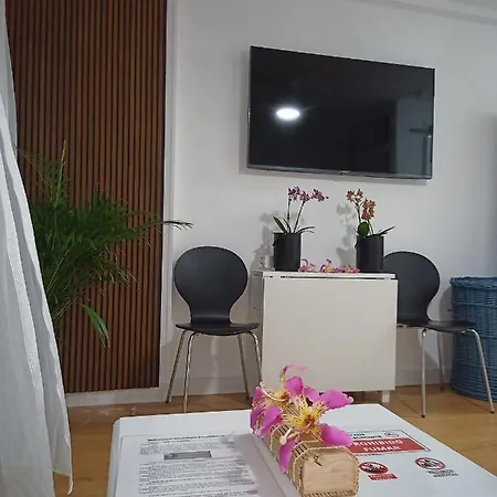 Sweet Benalmadena: Seaside With Pools And Wi-fi * Benalmadena
