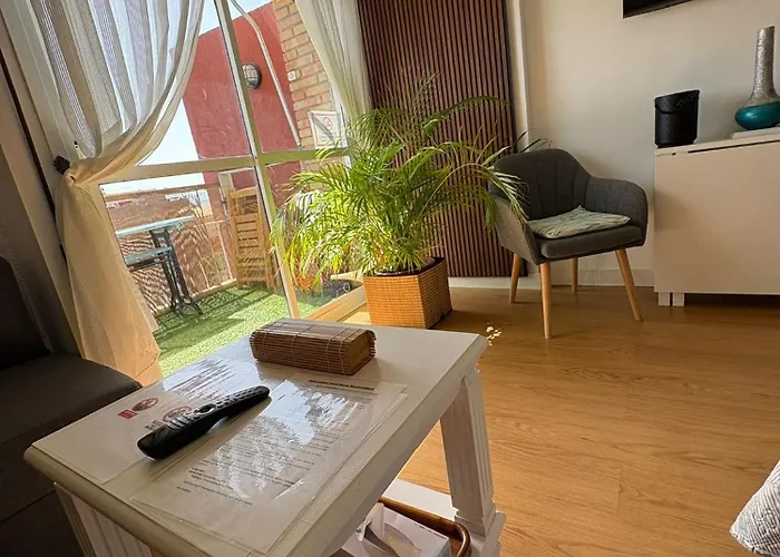 Sweet Estudio No Fumadores Con Vistas Al Mar Y Excelente Conexion Wifi Non Smoking With Sea Views And Excellent Wifi Enjoy Plenty Of Morning Sun * Benalmádena