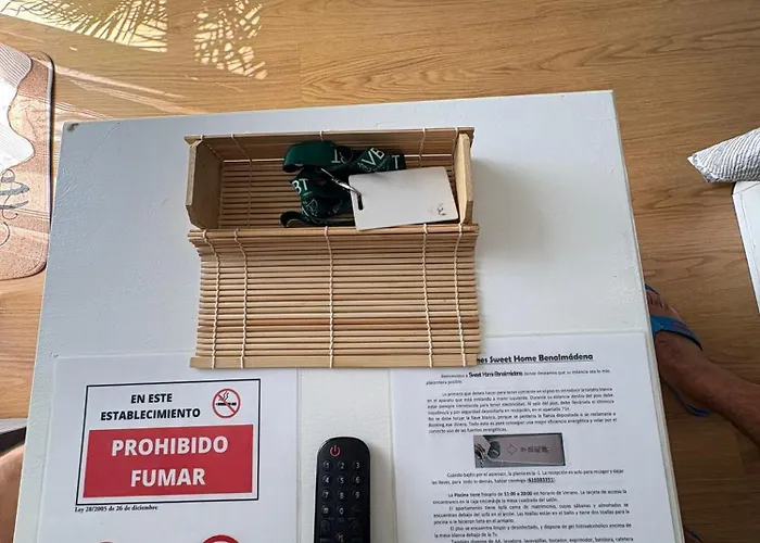 Sweet Estudio No Fumadores Con Vistas Al Mar Y Excelente Conexion Wifi Non Smoking With Sea Views And Excellent Wifi Enjoy Plenty Of Morning Sun Apartament Benalmádena